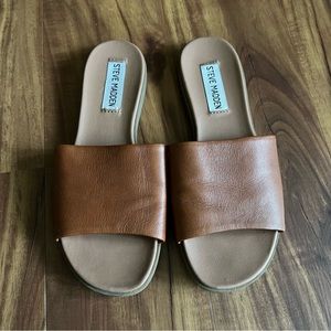 Steve Madden brown leather sandals